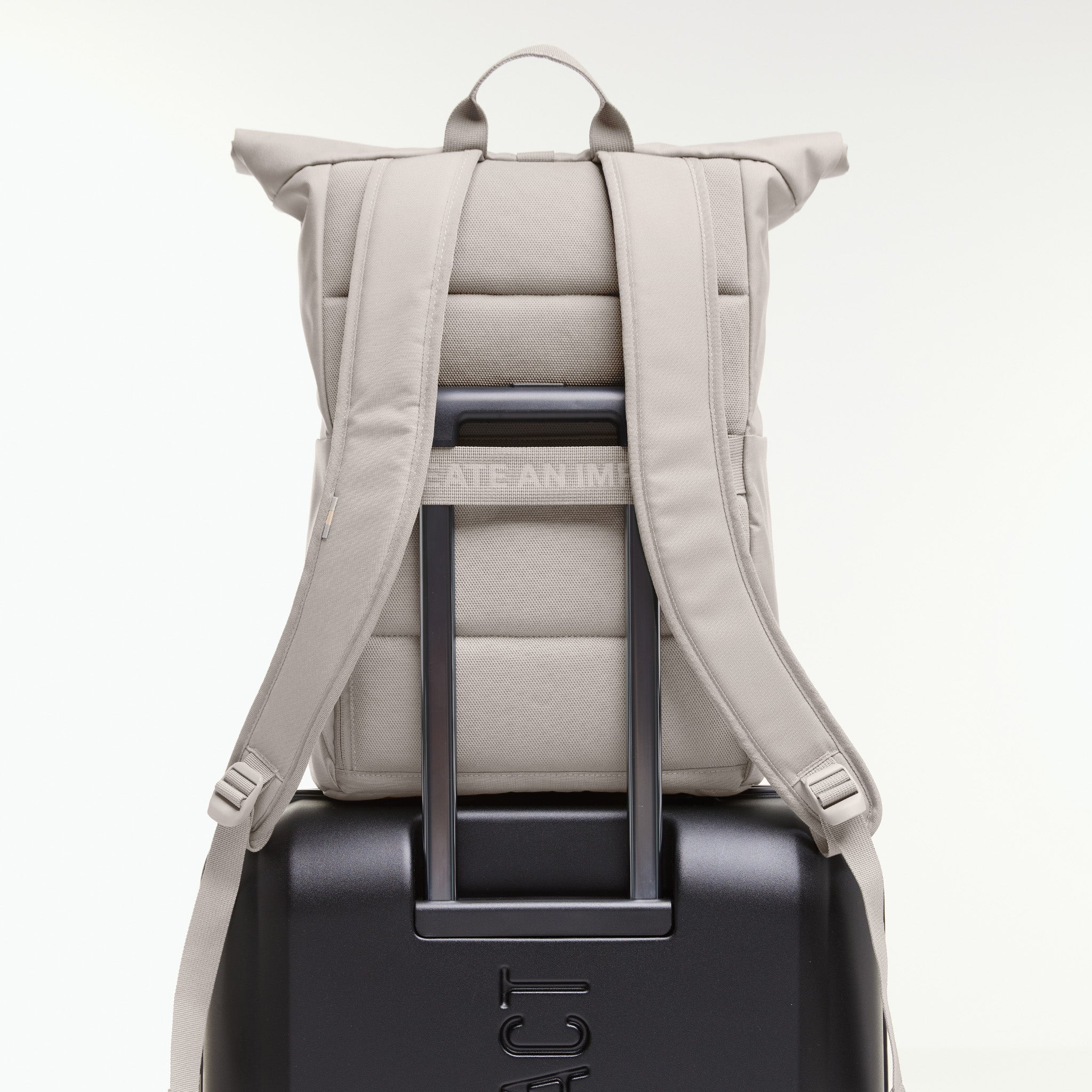 GOT BAG Rolltop Easy Monochrome Clam