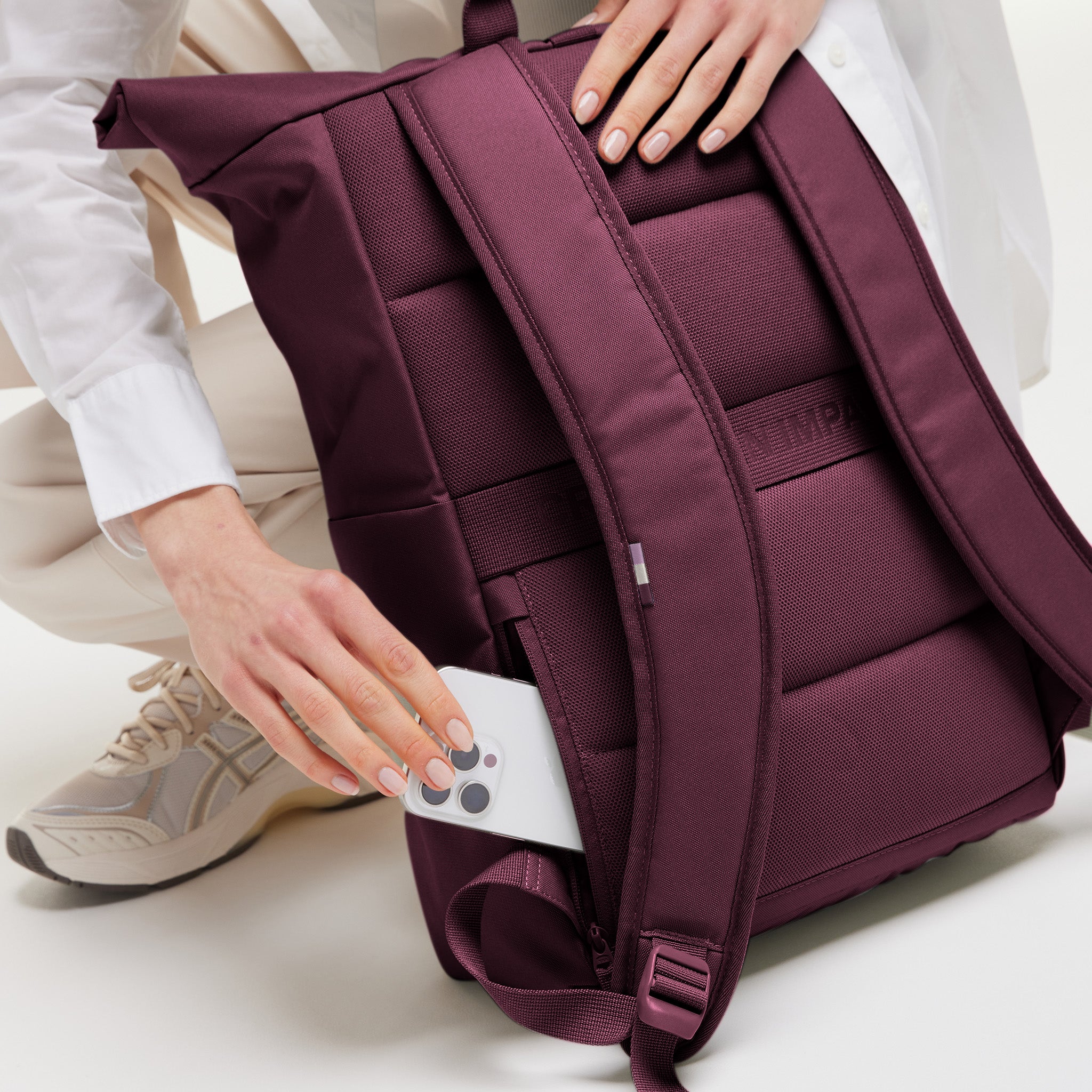 GOT BAG Rolltop Easy Monochrome Kraken
