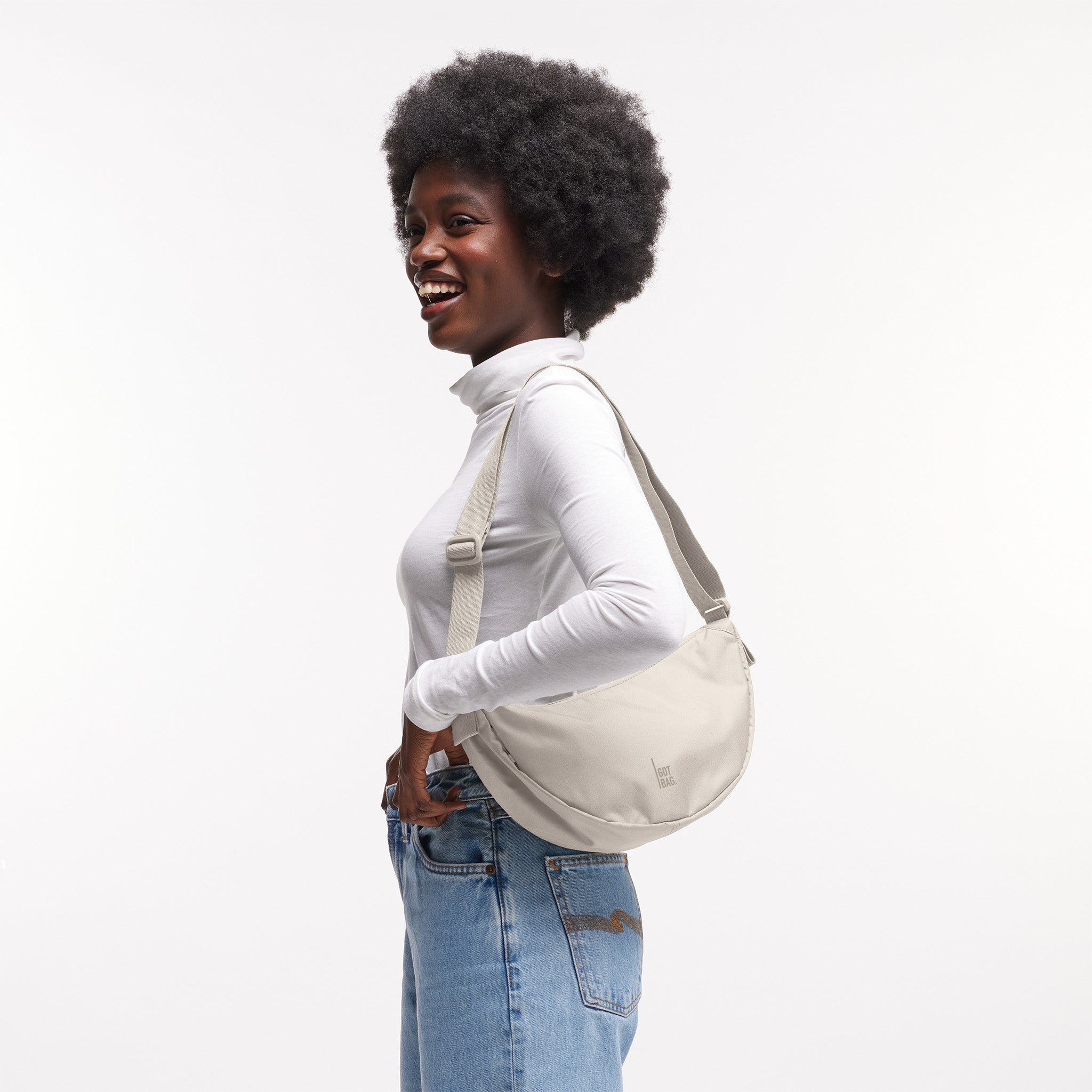 GOT BAG Moon Bag Small Monochrome Soft Shell