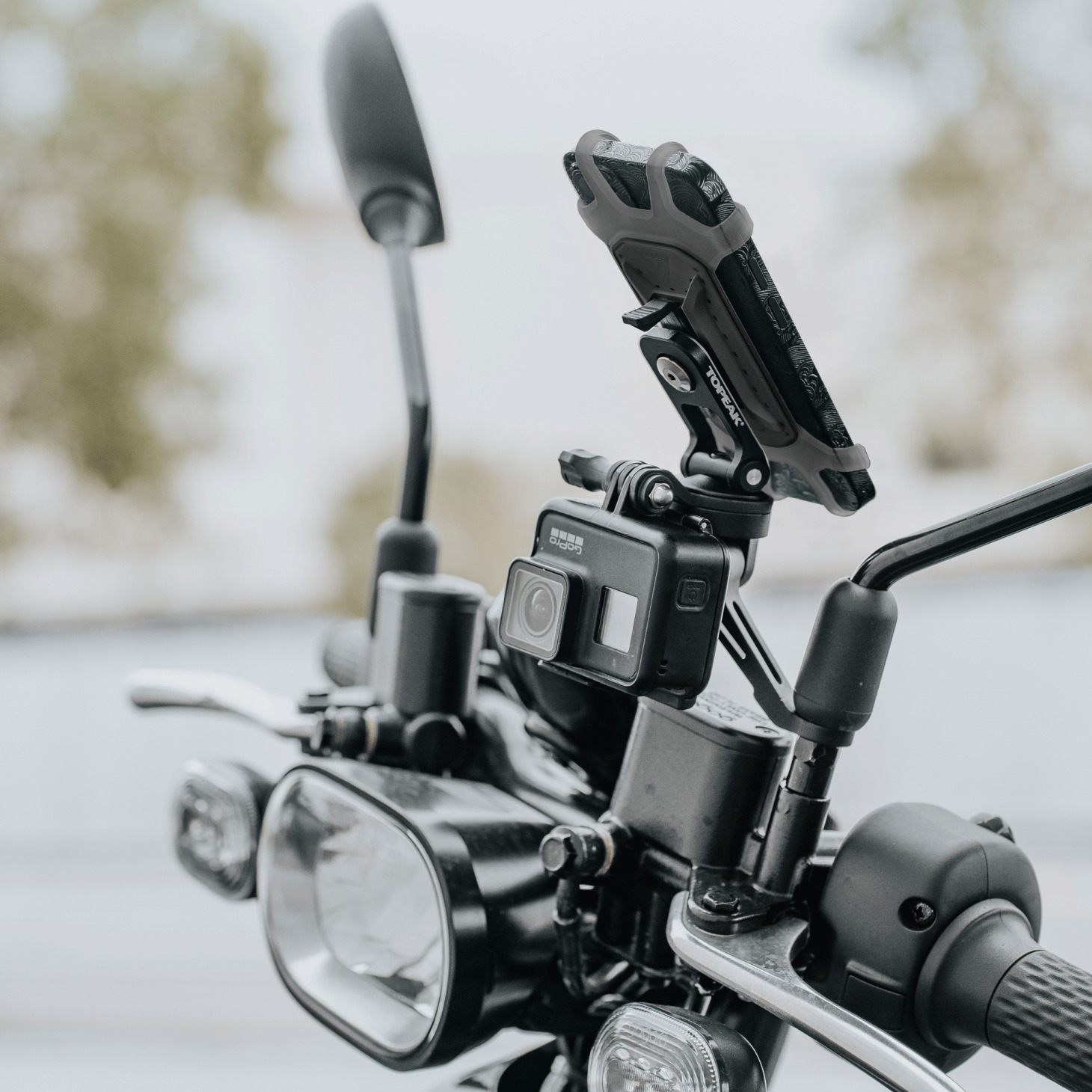 Topeak Motorcycle RideCase Mount RM w/Omni RideCase