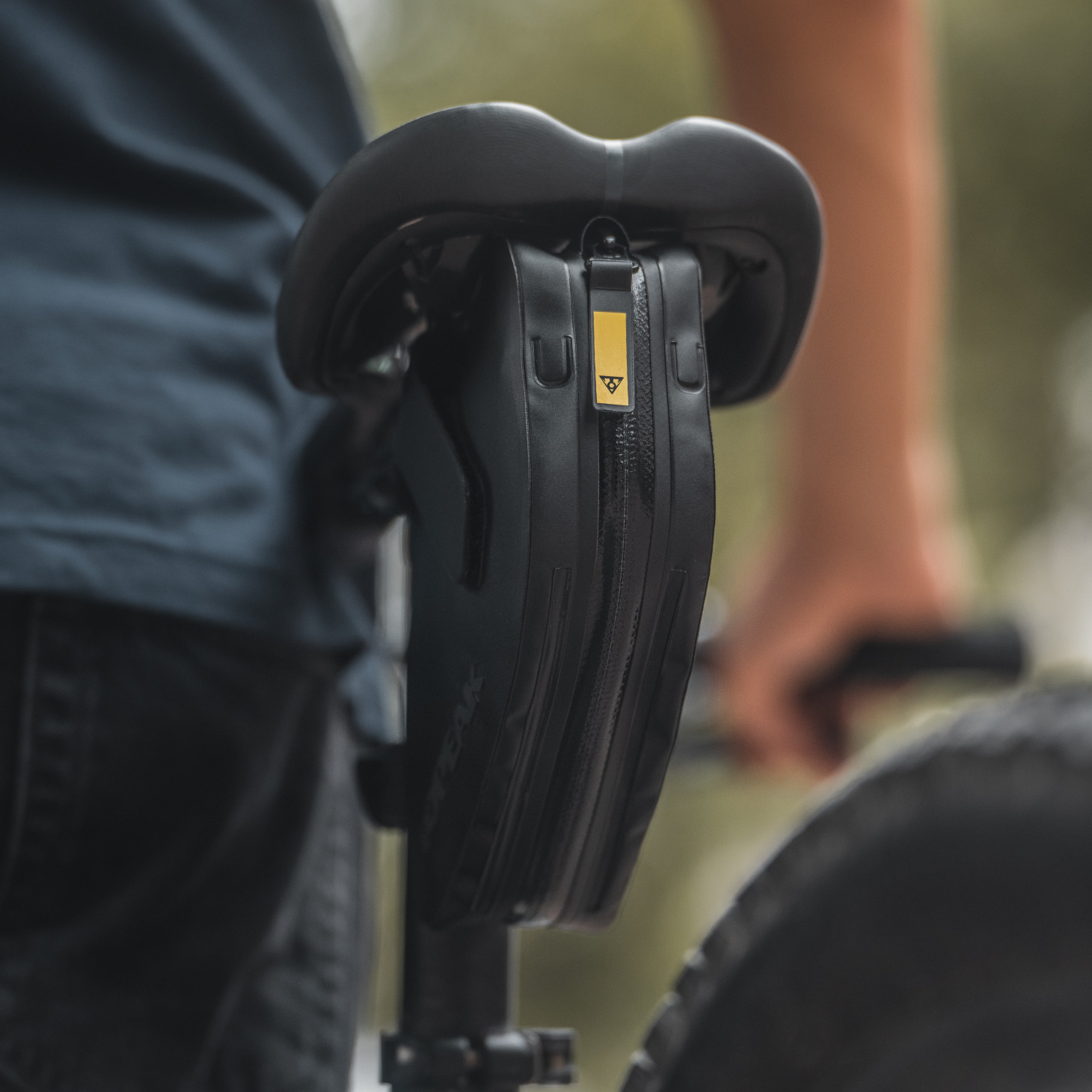 Topeak Weatherproof DynaWedge Large, Strap Mount