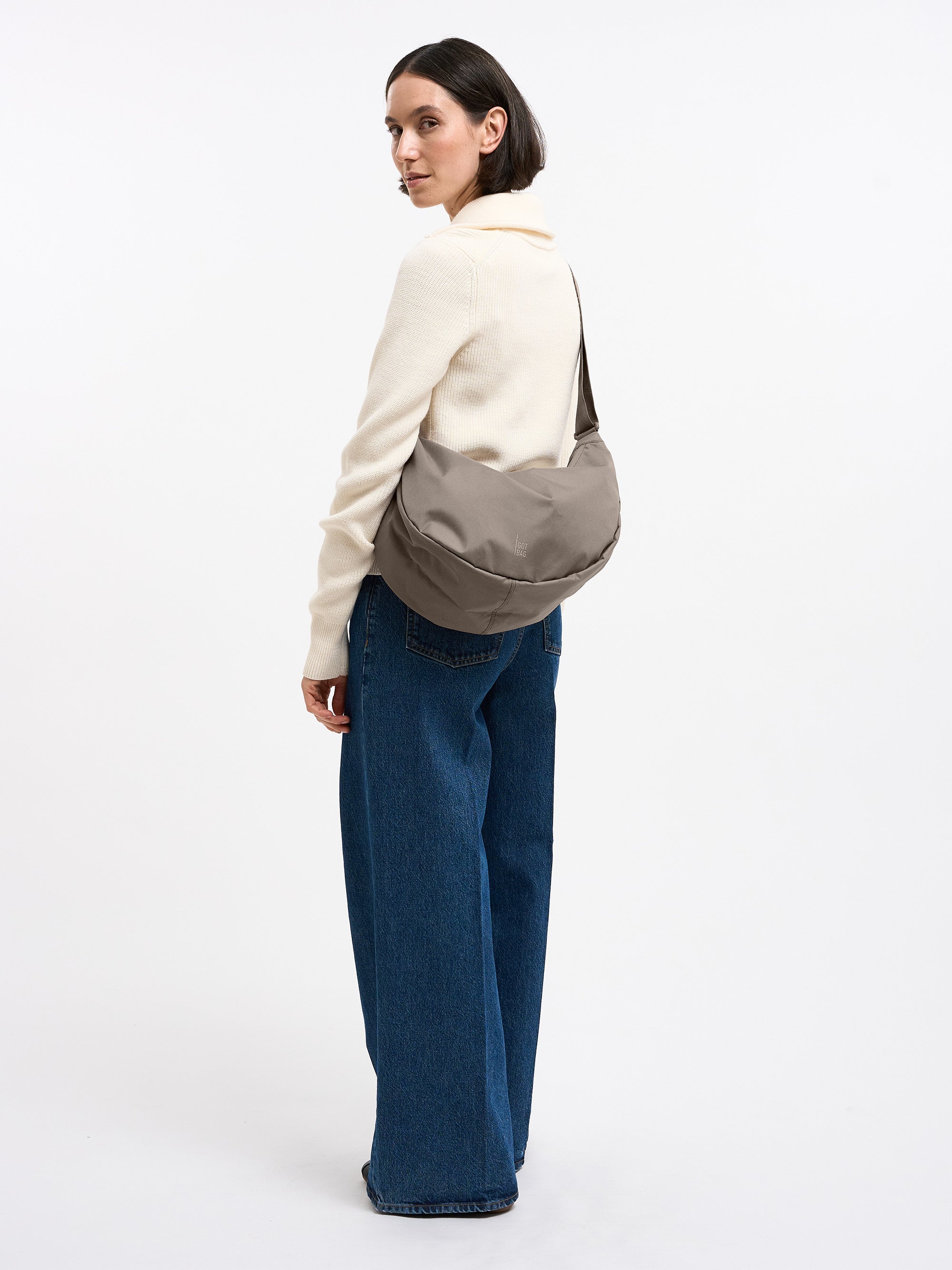 GOT BAG Moon Bag Large Seal