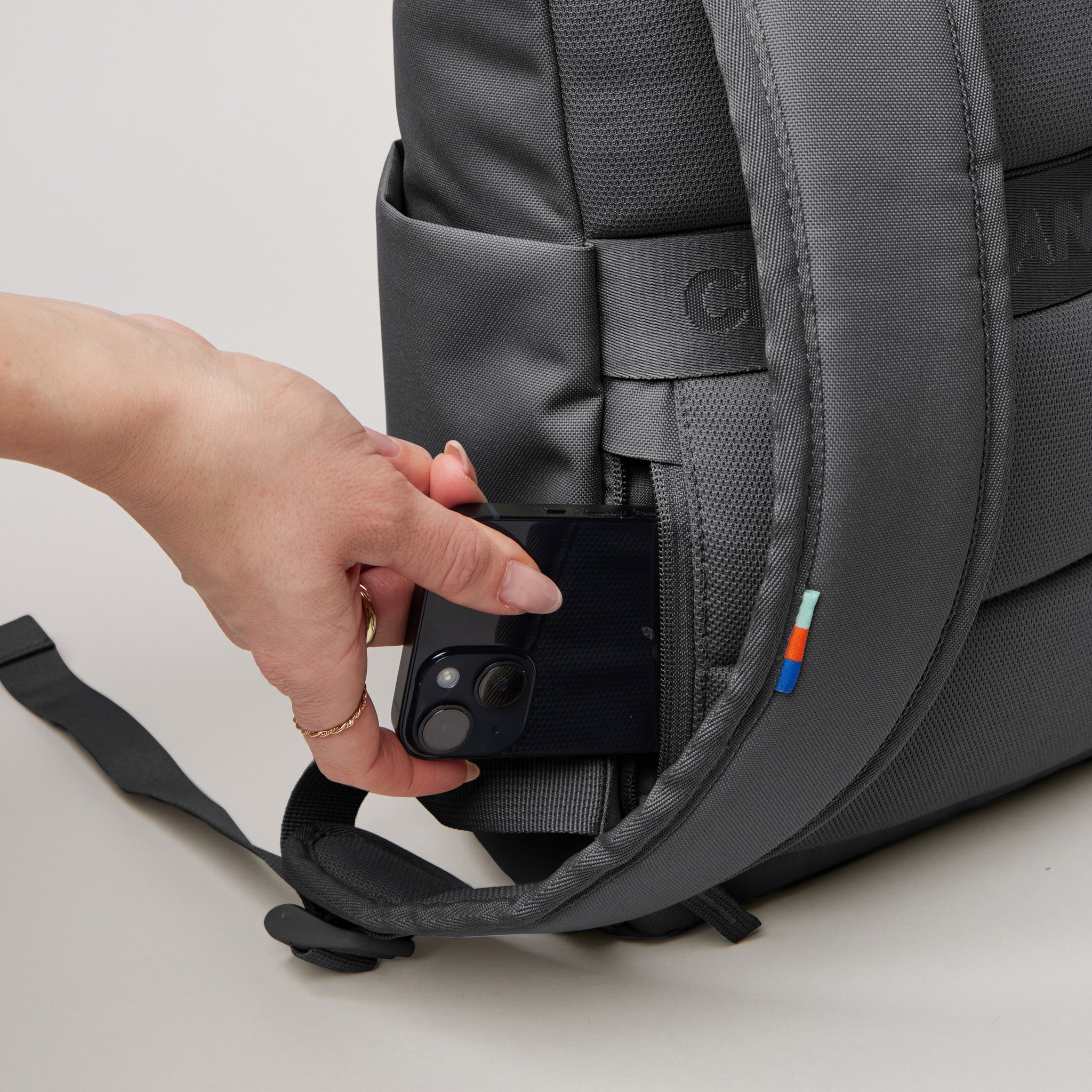 GOT BAG Rolltop Easy Small Shark