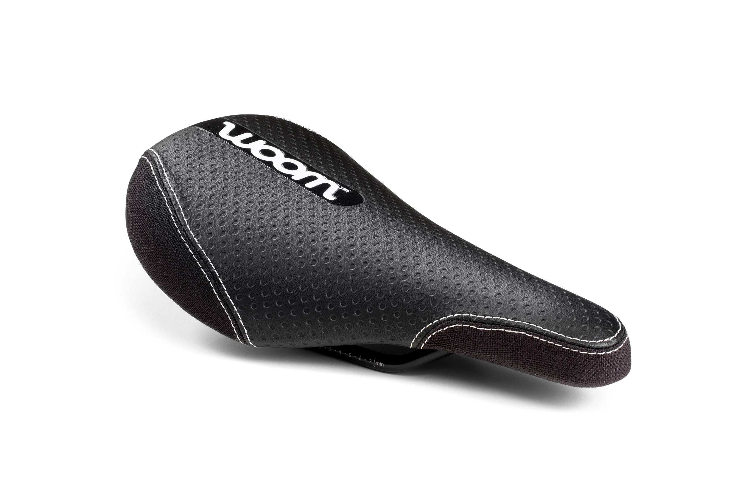 WOOM 4 Anniversary Red