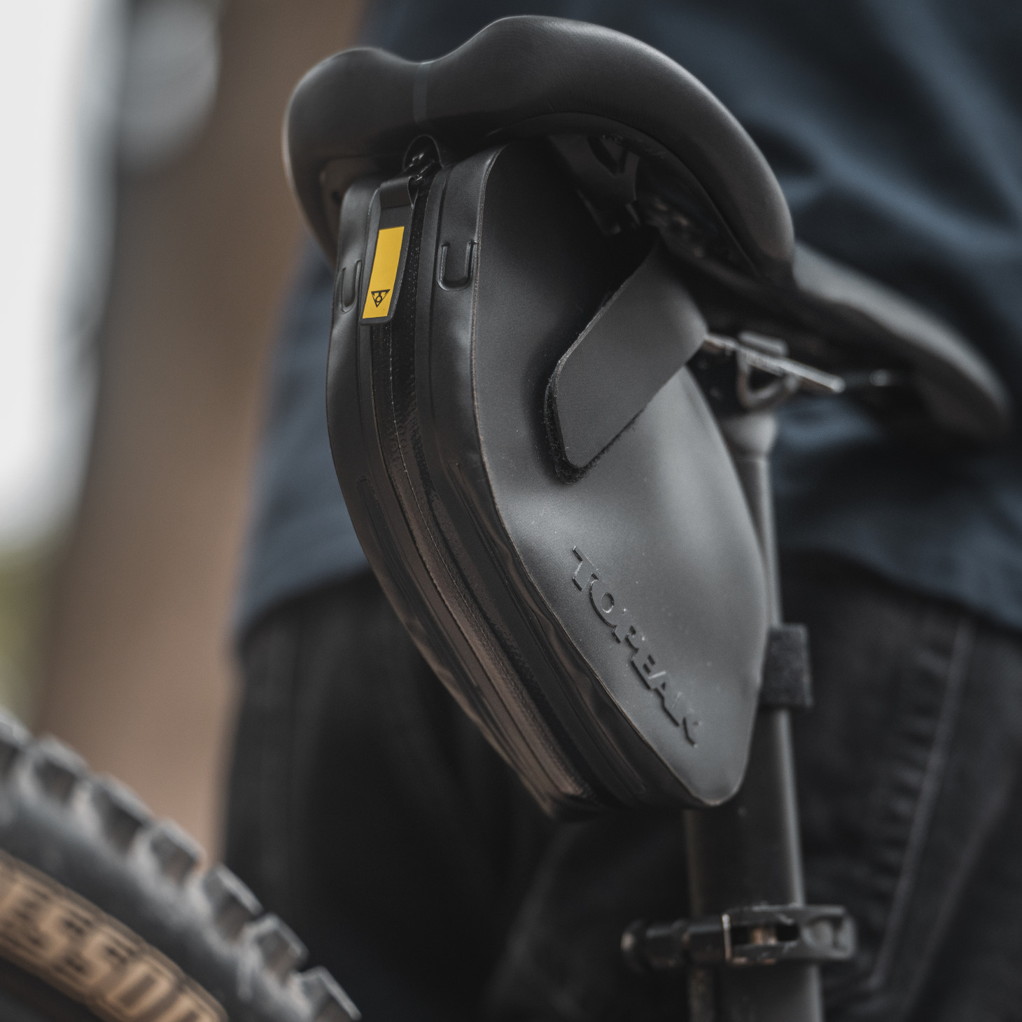 Topeak Weatherproof DynaWedge Large, Strap Mount