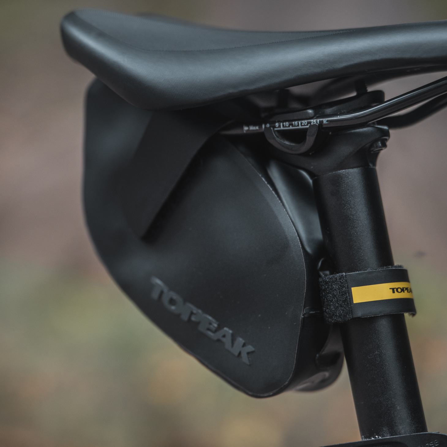 Topeak Weatherproof DynaWedge Large, Strap Mount