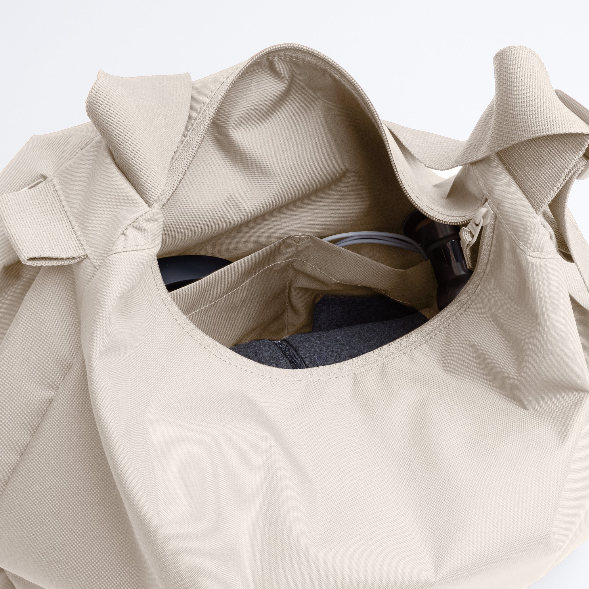 GOT BAG Curved Bag Monochrome Soft Shell