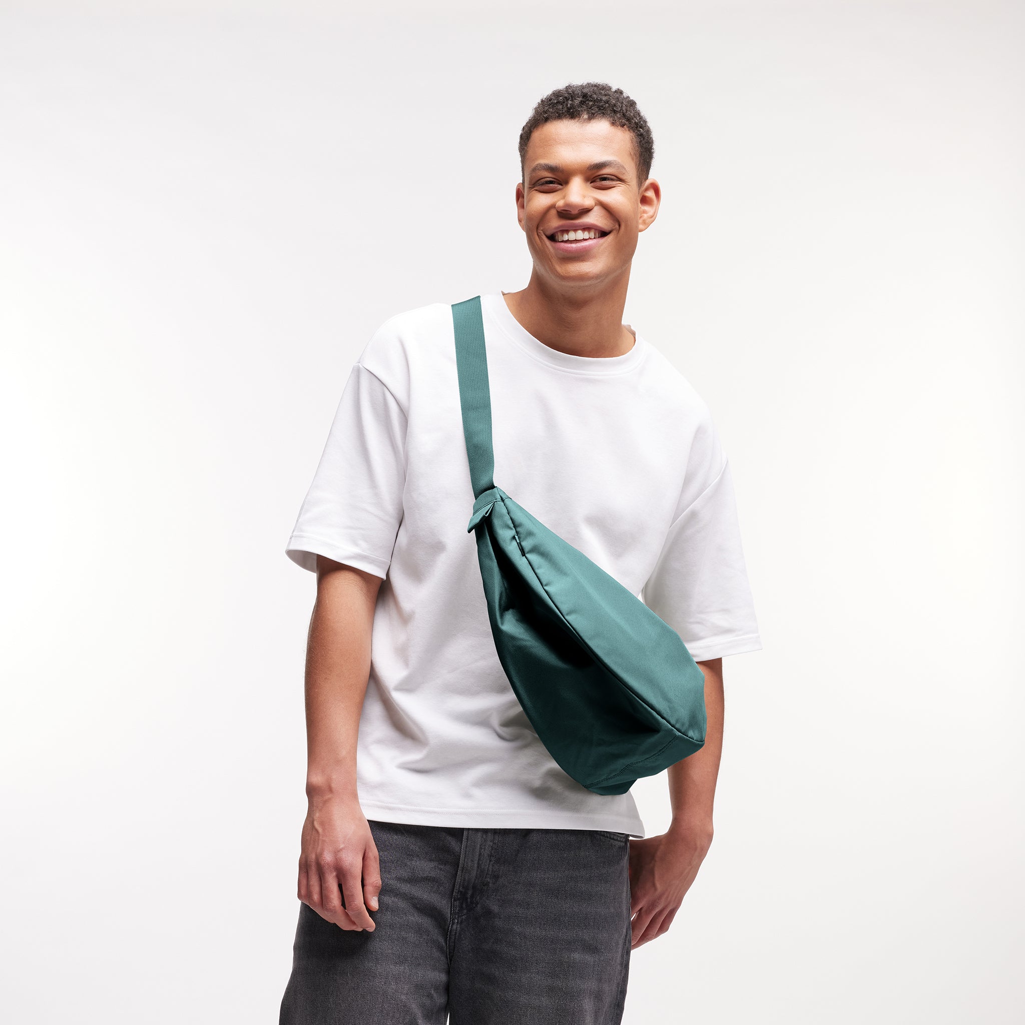 GOT BAG Moon Bag Large Monochrome Sea Teal